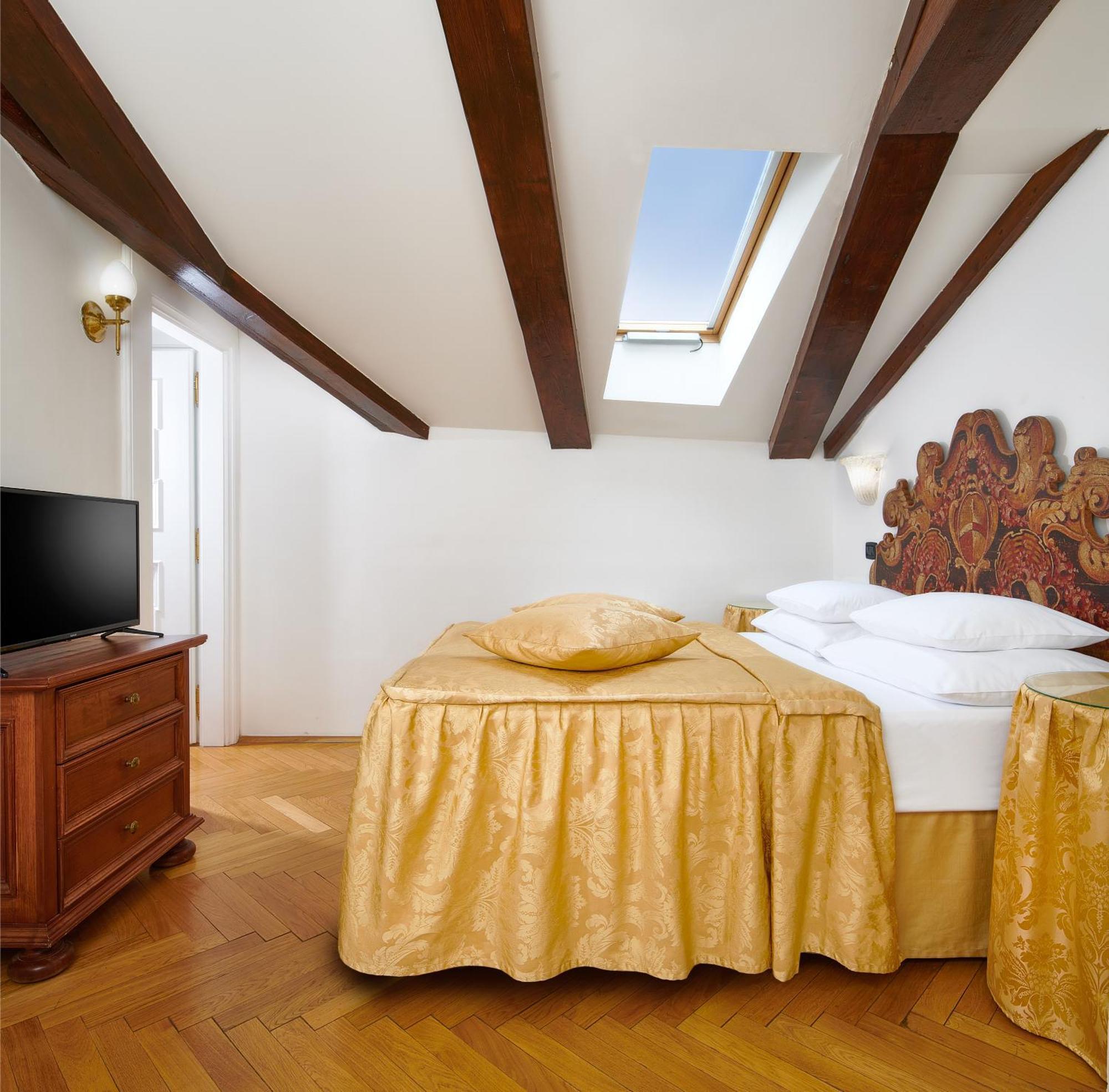 Hotel Charles Bridge Palace Prag